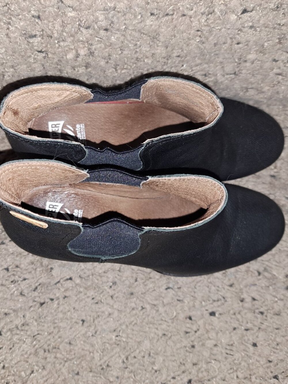 CAMPER-Annie-Black Textured Leather Chelsea Bootie-Block Heel-Sz 38-Excellent - Picture 7 of 8